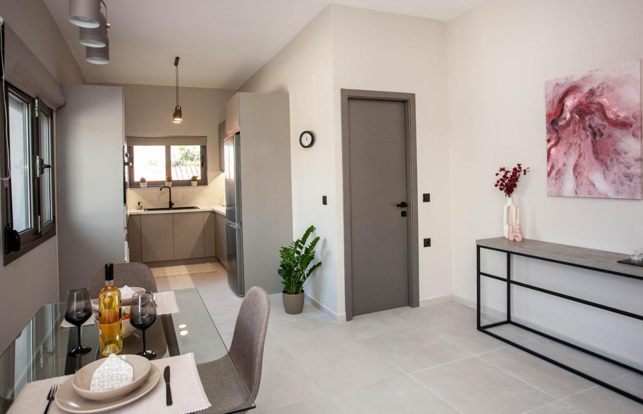 Makel Apartment Hriszí Aktí Haniá Kültér fotó