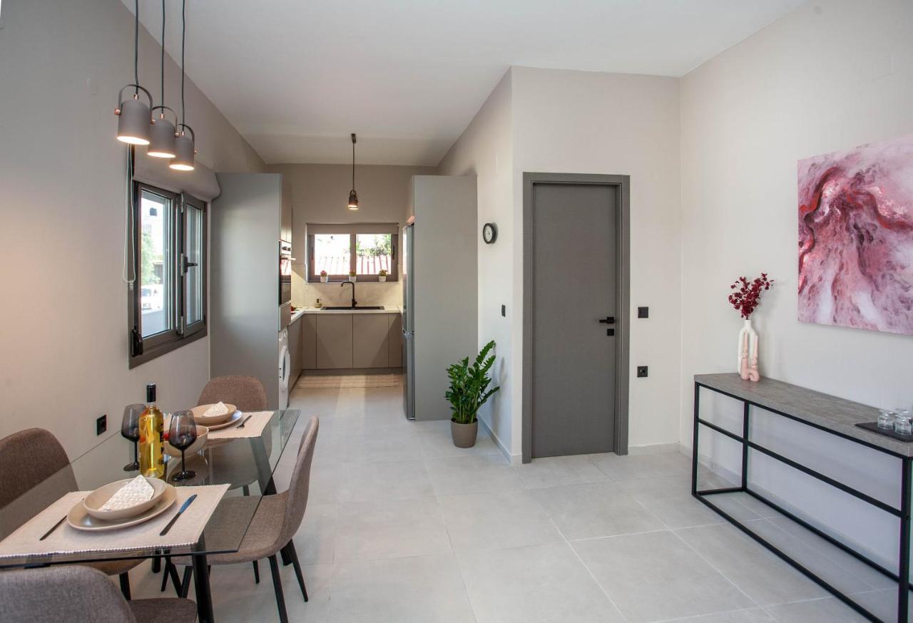 Makel Apartment Hriszí Aktí Haniá Kültér fotó