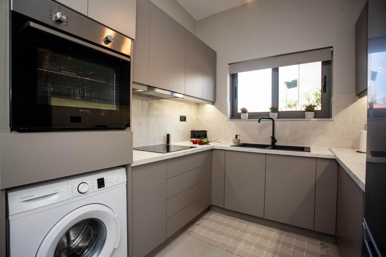 Makel Apartment Hriszí Aktí Haniá Kültér fotó